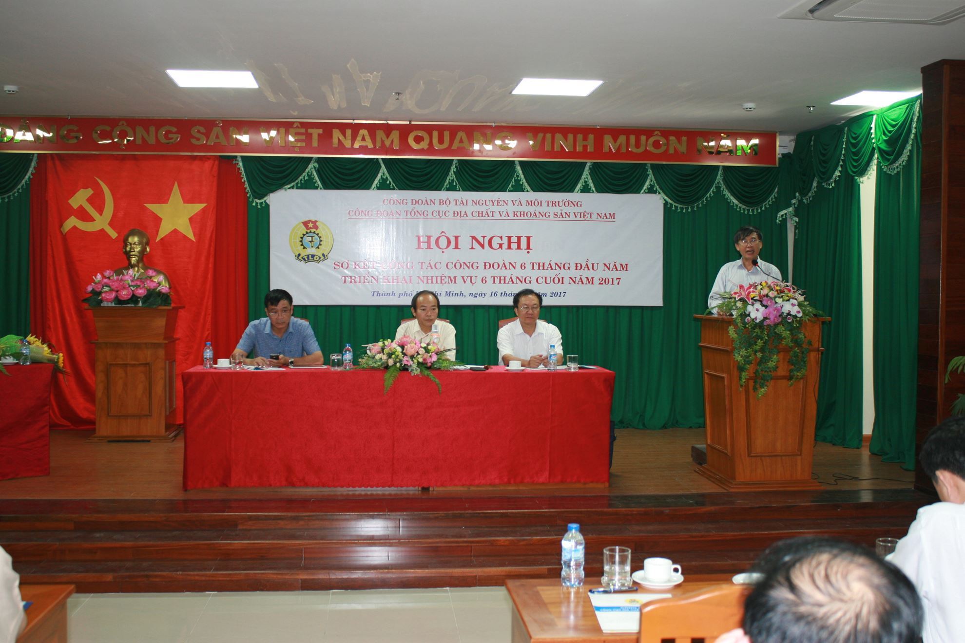 Hình hoạt động liên đoàn Hội nghị sơ kết công tác Công đoàn 6 tháng đầu năm, triển khai nhiệm vụ sáu tháng cuối năm năm 2017